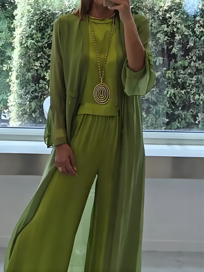 Faelina — Conjunto de tres piezas elegante