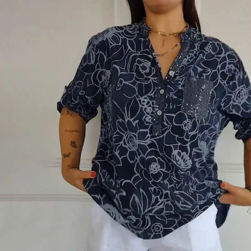 Coralie — Blusa elegante con estampado refinado