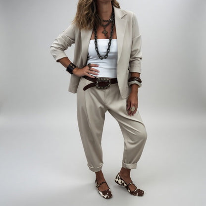 Gaïane — Traje de pantalón fluido elegante