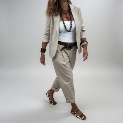 Gaïane — Traje de pantalón fluido elegante