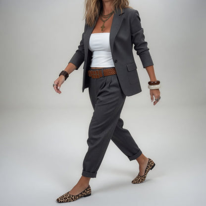 Gaïane — Traje de pantalón fluido elegante