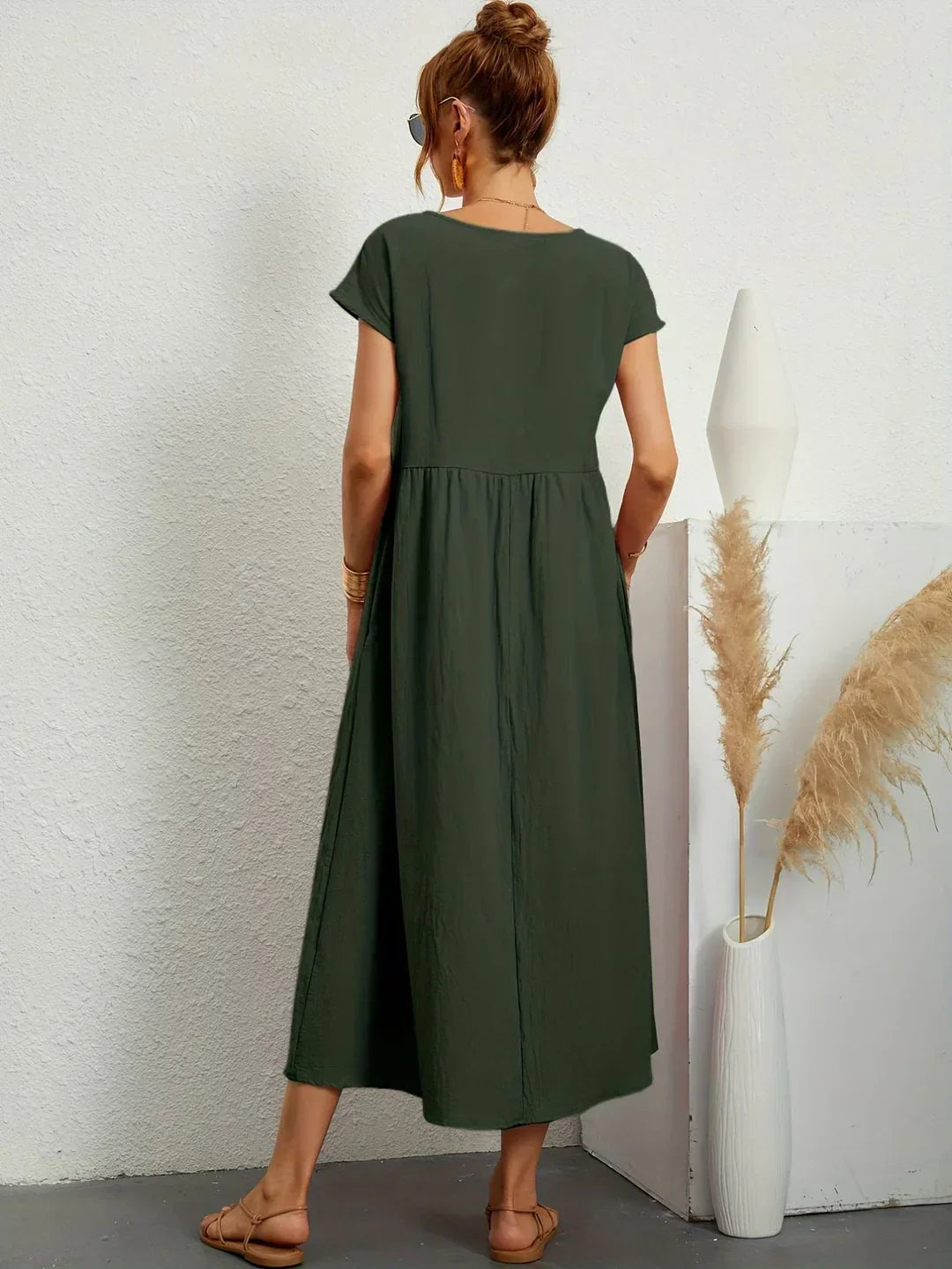 Gabrielle — Vestido midi fluido elegante