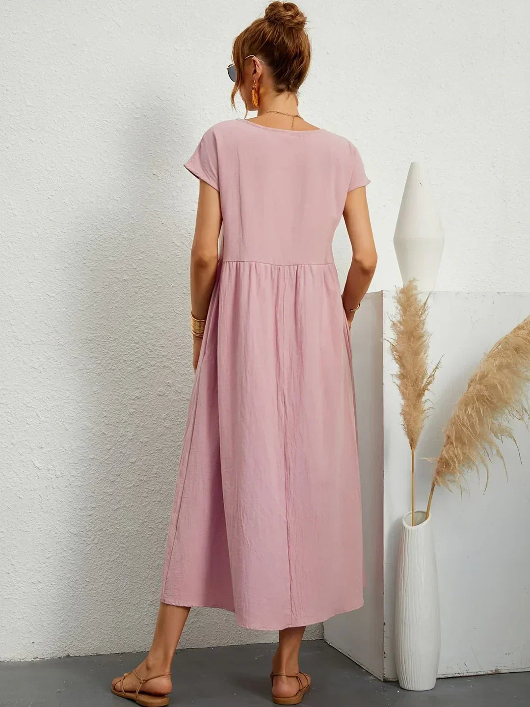 Gabrielle — Vestido midi fluido elegante