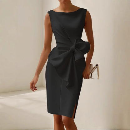 Coraline — Vestido estructurado elegante con lazo