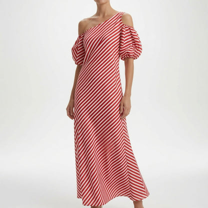 Soléa — Vestido de hombros al aire elegante