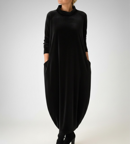 Françoise — Vestido suave con cuello alto y bolsillos