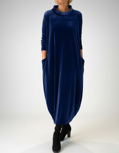 Françoise — Vestido suave con cuello alto y bolsillos