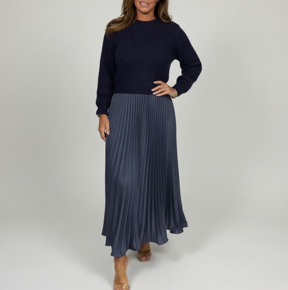 Claudine — Vestido de punto plisado elegante y cómodo