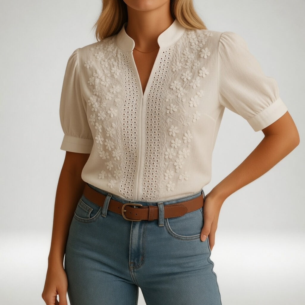 Aliénor — Blusa de bordado inglés con cuello V