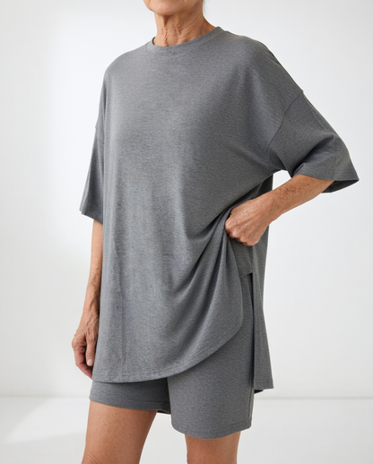 Louisette — Conjunto de camiseta oversize y short